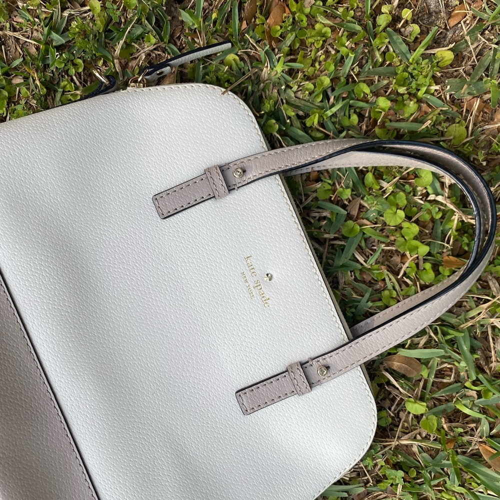 Kate Spade Rochelle Purse - Picture 8 of 10
